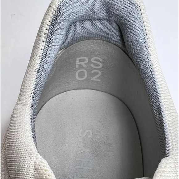 Rothy's Mens The RS02 Knit Unisex Sneakers Bone Size 11.5M/13 Wmns Mew W/O Box - Picture 11 of 16